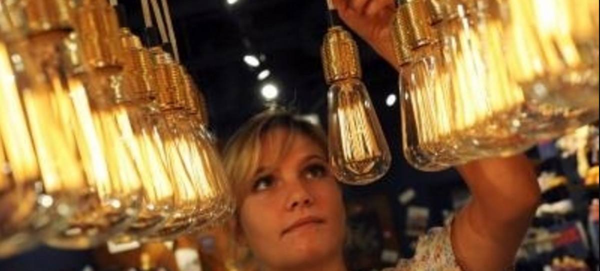 El precio de la electricidad se desploma un 20% por las lluvias
