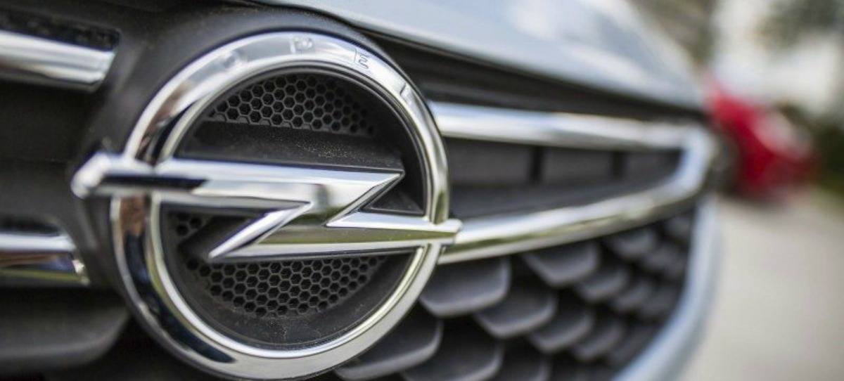Peugot recibe luz verde para comprar Opel sin condiciones
