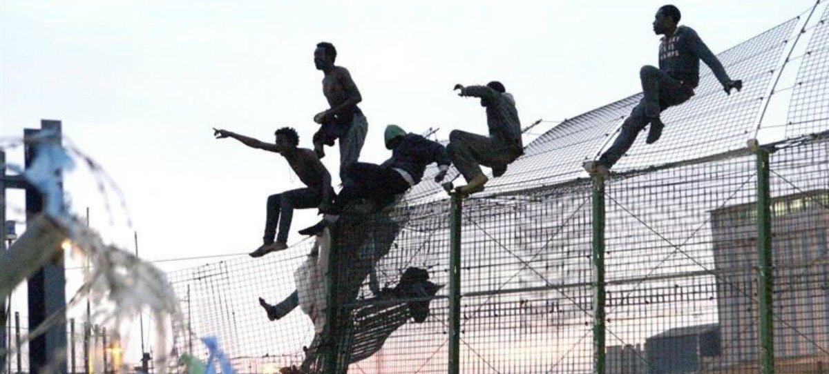 La llegada de inmigrantes a España en el primer semestre fue la más alta desde 2008