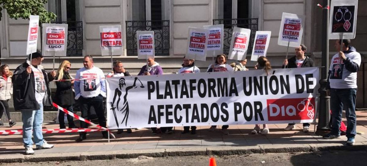 El lío judicial de los franquiciados centra la Junta de DIA