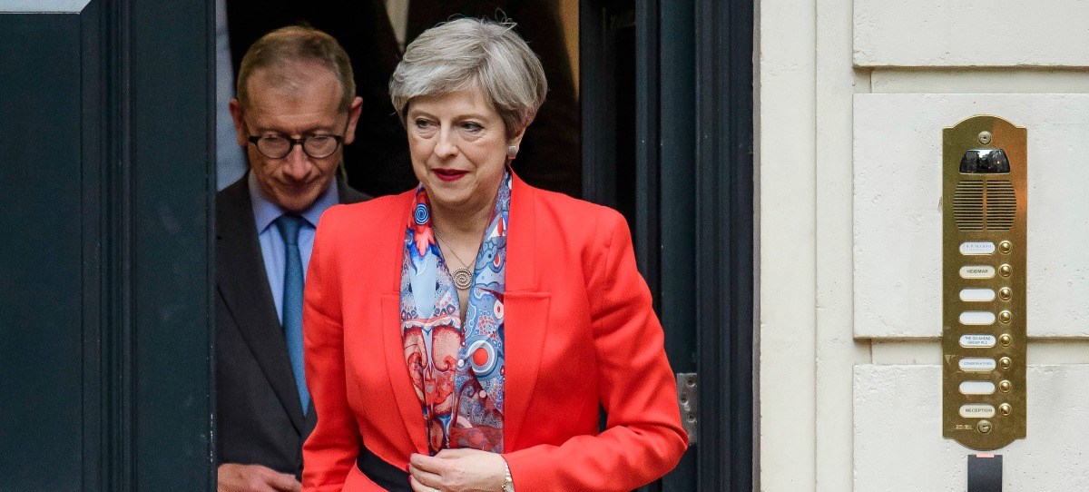 May deja fuera a las constructoras españolas en el AVE de Londres