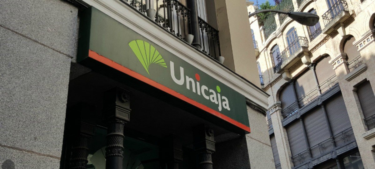 Fusión Unicaja-Liberbank: ¿A la segunda irá la vencida?