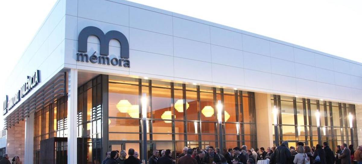 El fondo de los profesores de Ontario compra Mémora