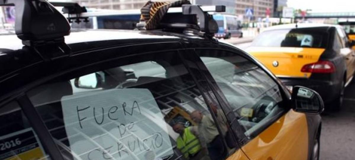 «Operación De la Serna»: los taxistas colapsarán Barcelona el 27 de julio