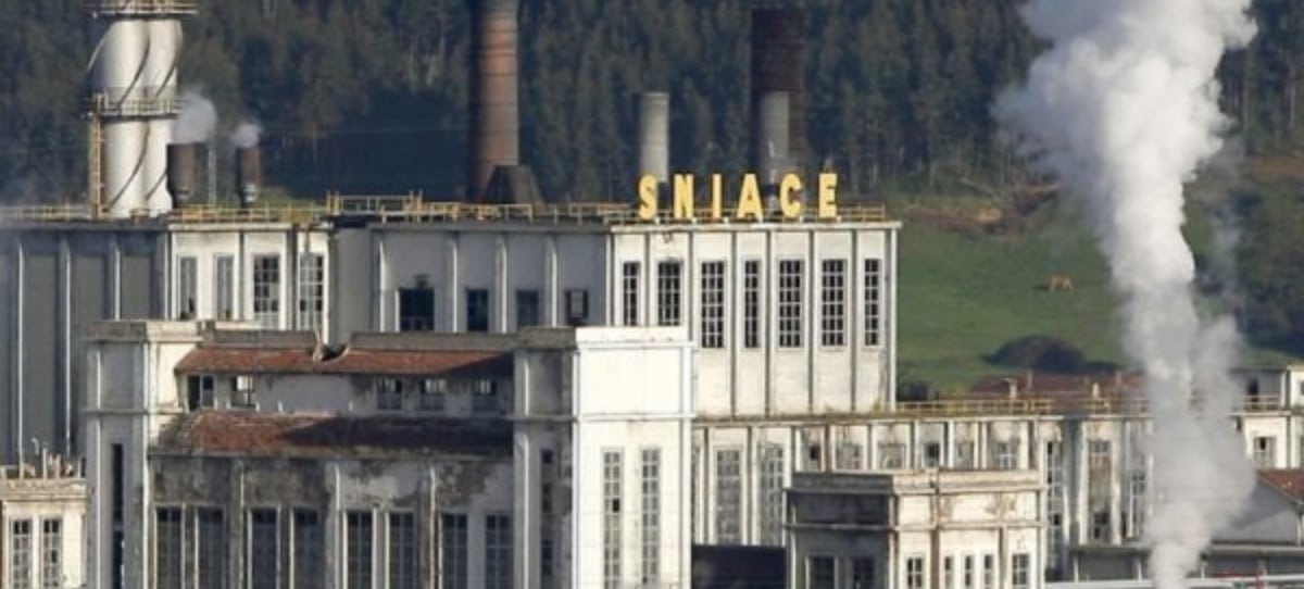 Los accionistas minoritarios de Sniace se unen para evitar la liquidación