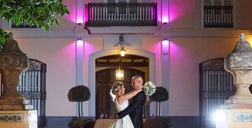 El sector de las bodas acusa a las autoridades de impedir 130.000 enlaces