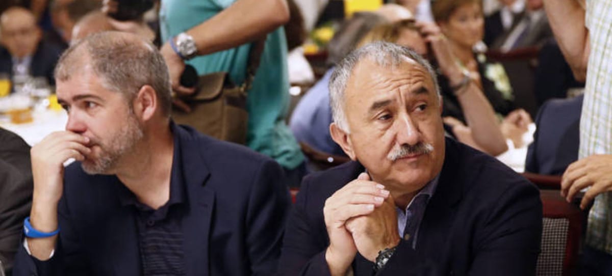 CCOO y UGT convocan huelgas en las gasolineras para el Puente de Diciembre