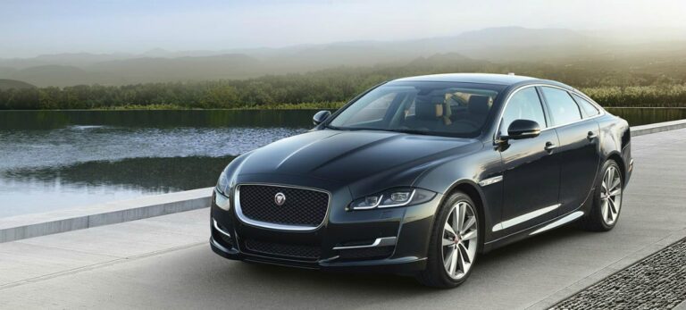 Jaguar XJ