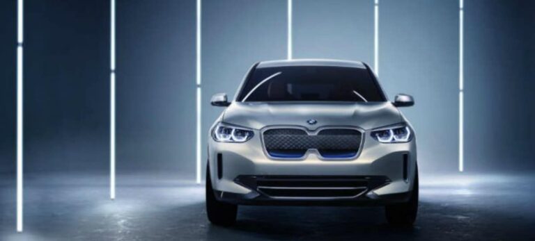 BMW Concept iX3