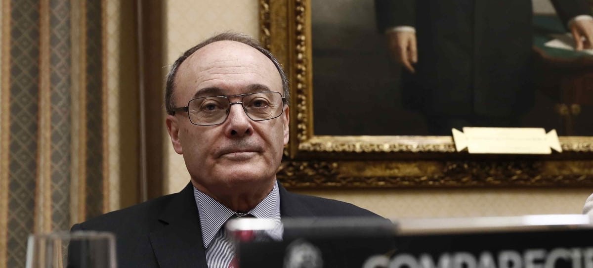 El exgobernador Linde asegura que la crisis del Popular fue de liquidez provocada por las noticias y el relevo en la presidencia