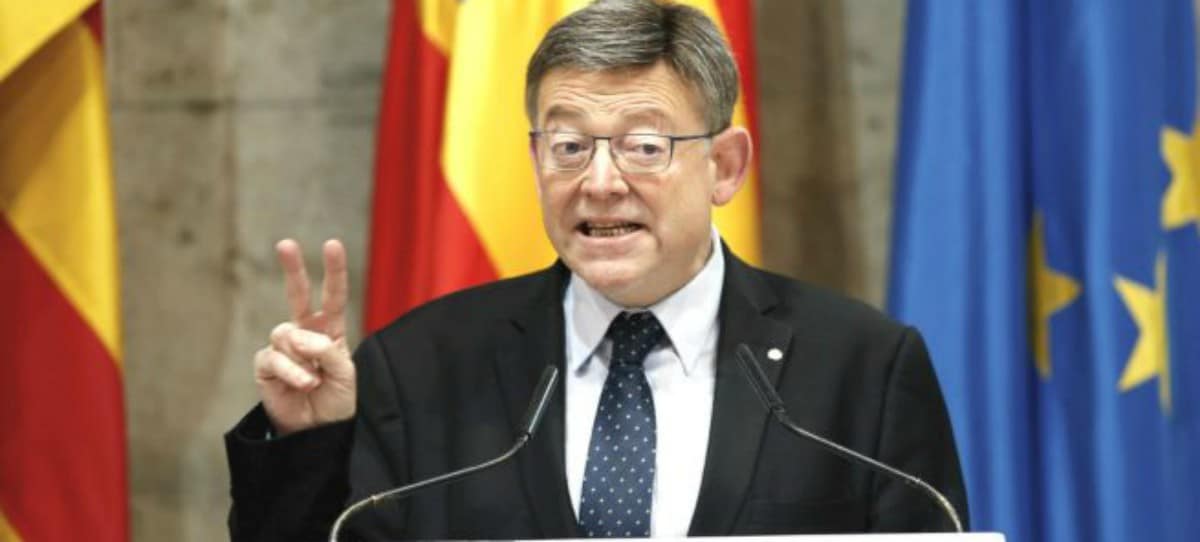 El Gobierno reparte 3.805 millones a siete autonomías; cinco del PSOE, más Cataluña y Murcia para atender el déficit