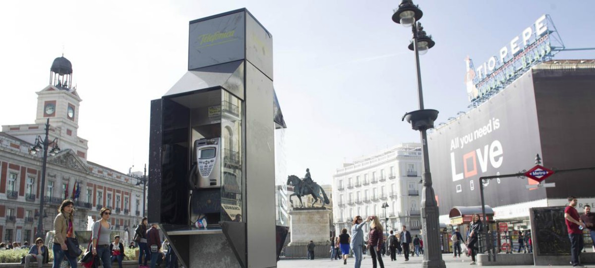 Telefónica vuelve a cargar un año más con las cabinas