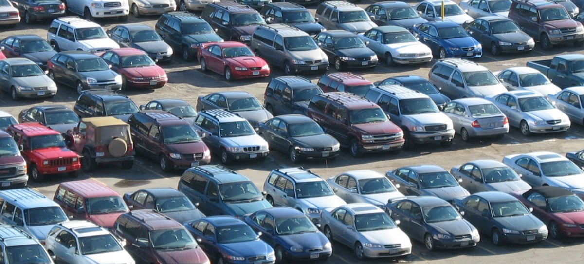 Las emisiones de CO2 vuelven a distorsionar el mercado del automóvil