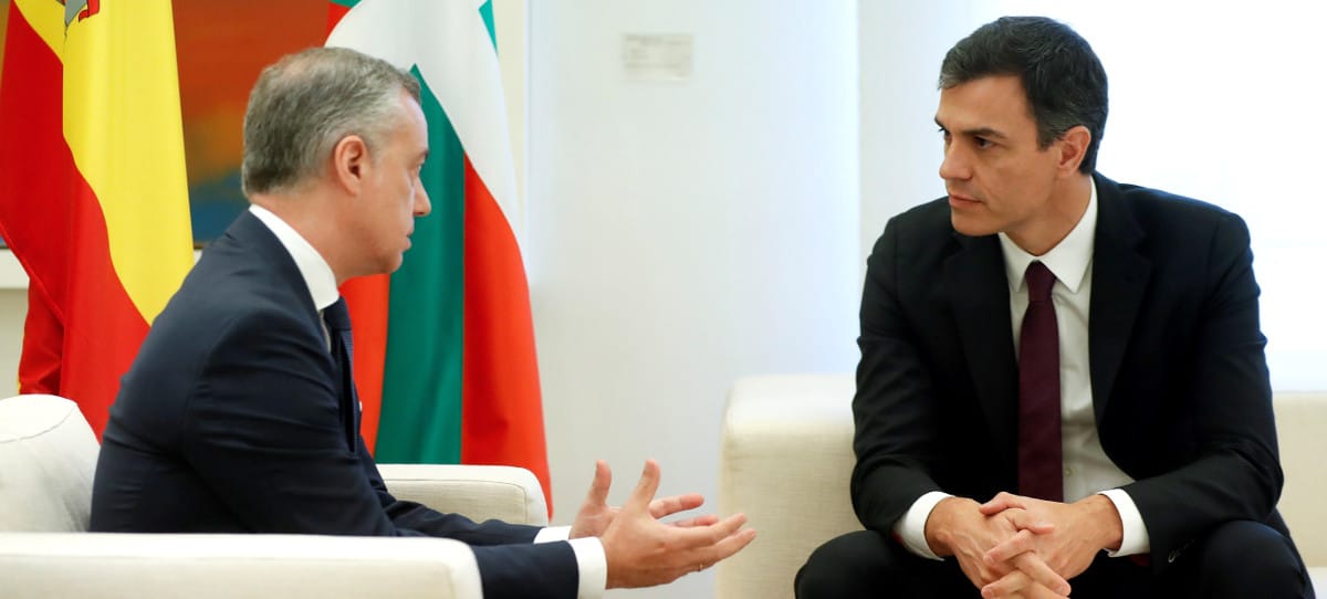El PNV negocia en nombre de Navarra y logra del Gobierno el traspaso del Ingreso Mínimo Vital