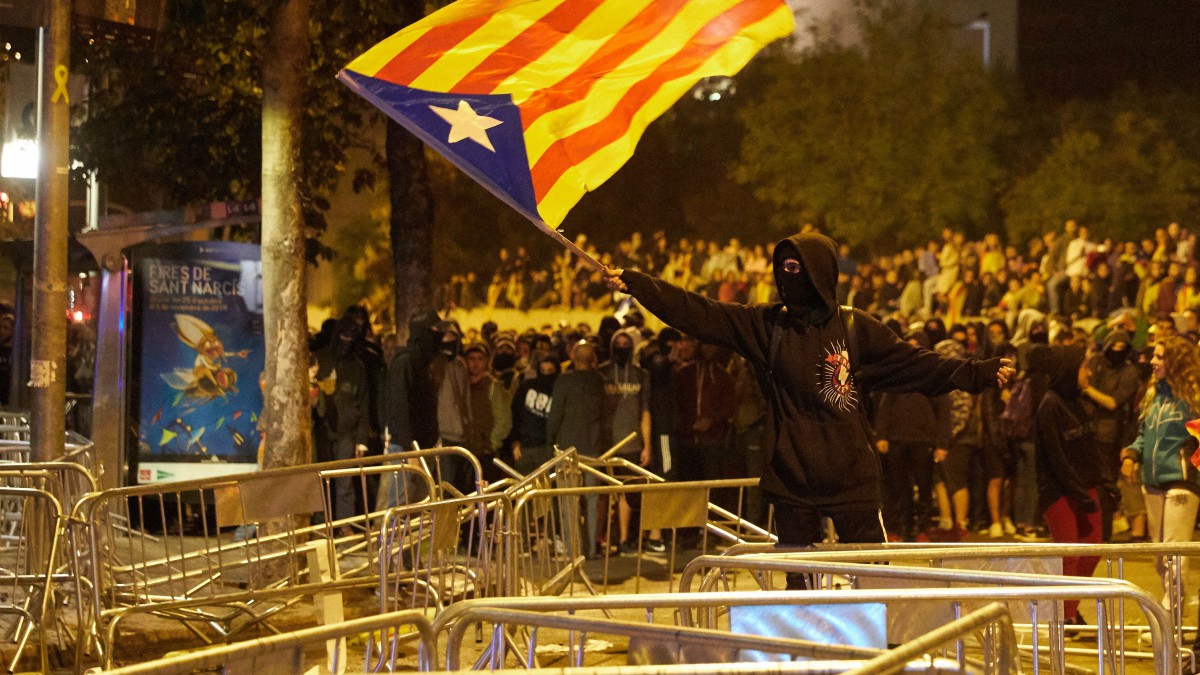 El regreso de empresas a Cataluña, otro pacto de Sánchez y Puigdemont