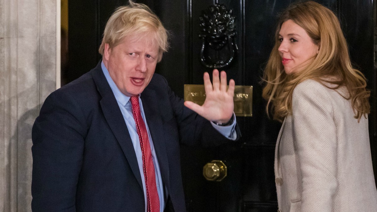 Las empresas piden a Johnson que termine con la ‘incertidumbre’ económica tras su mayoría absoluta
