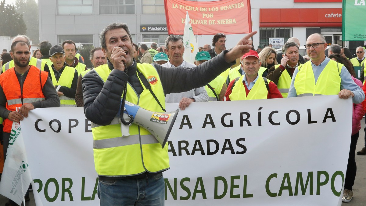 El campo pide al Gobierno más medidas que la simple Ley de la cadena alimentaria