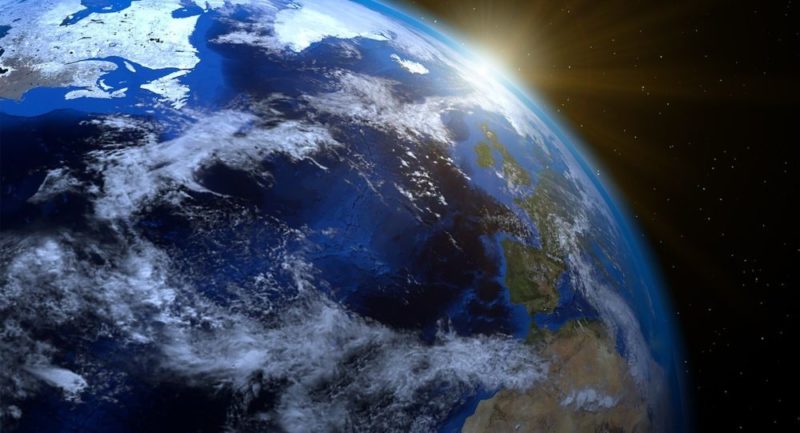 EE.UU. advierte comportamiento «inusual» de dos satélites rusos