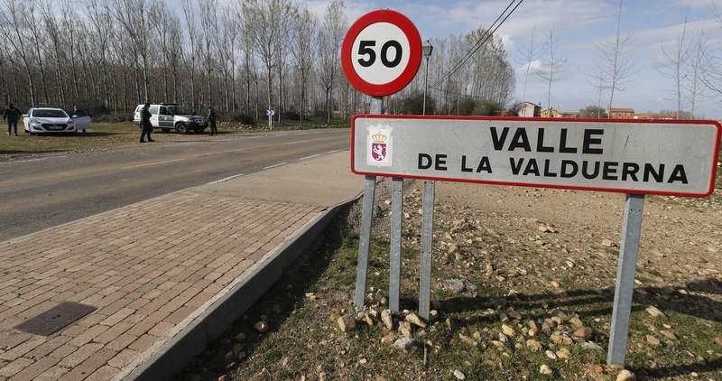 Aislado un pueblo de León por un contagio masivo de coronavirus en un funeral