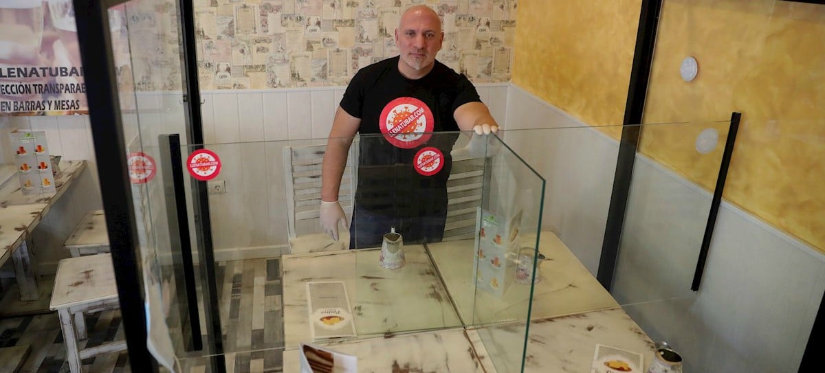 Hostelería y el pequeño comercio podrán abrir desde el 4 de mayo con fuertes restricciones