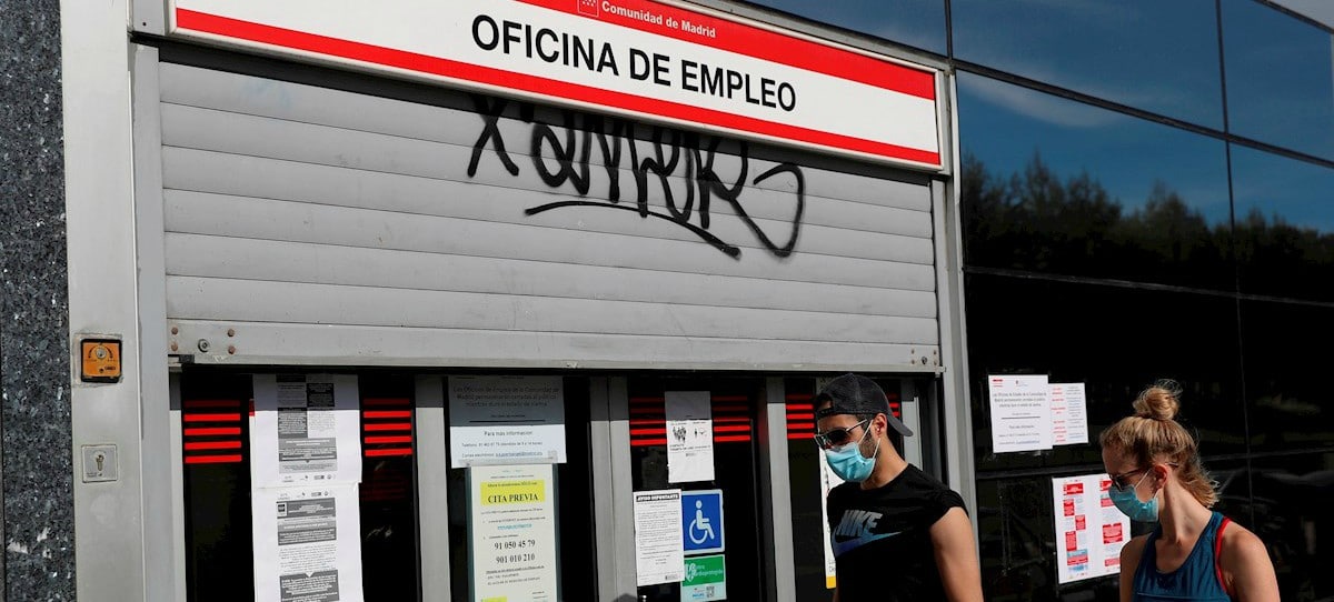 2,7 millones de parados y el 72% de empresas tienen problemas para encontrar trabajadores
