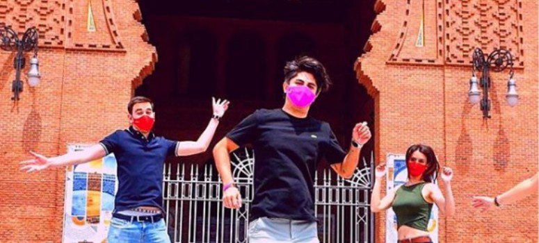 Un empresario jienense lanza las primeras mascarillas inspiradas en moda taurina