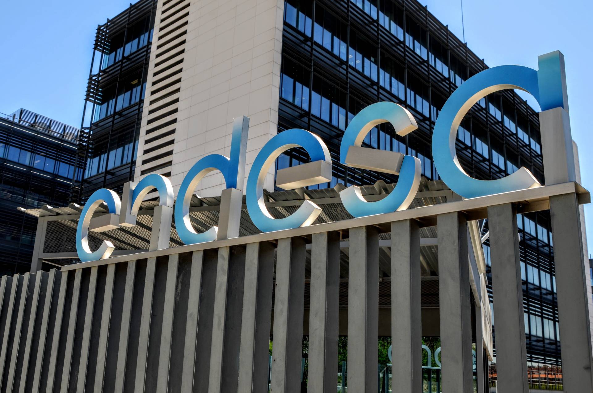 Endesa cancela la venta de su cartera industrial de gas en España 