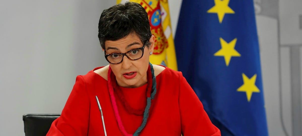Más trabas para que los británicos vengan a España: los operadores recuerdan que el seguro no les cubre