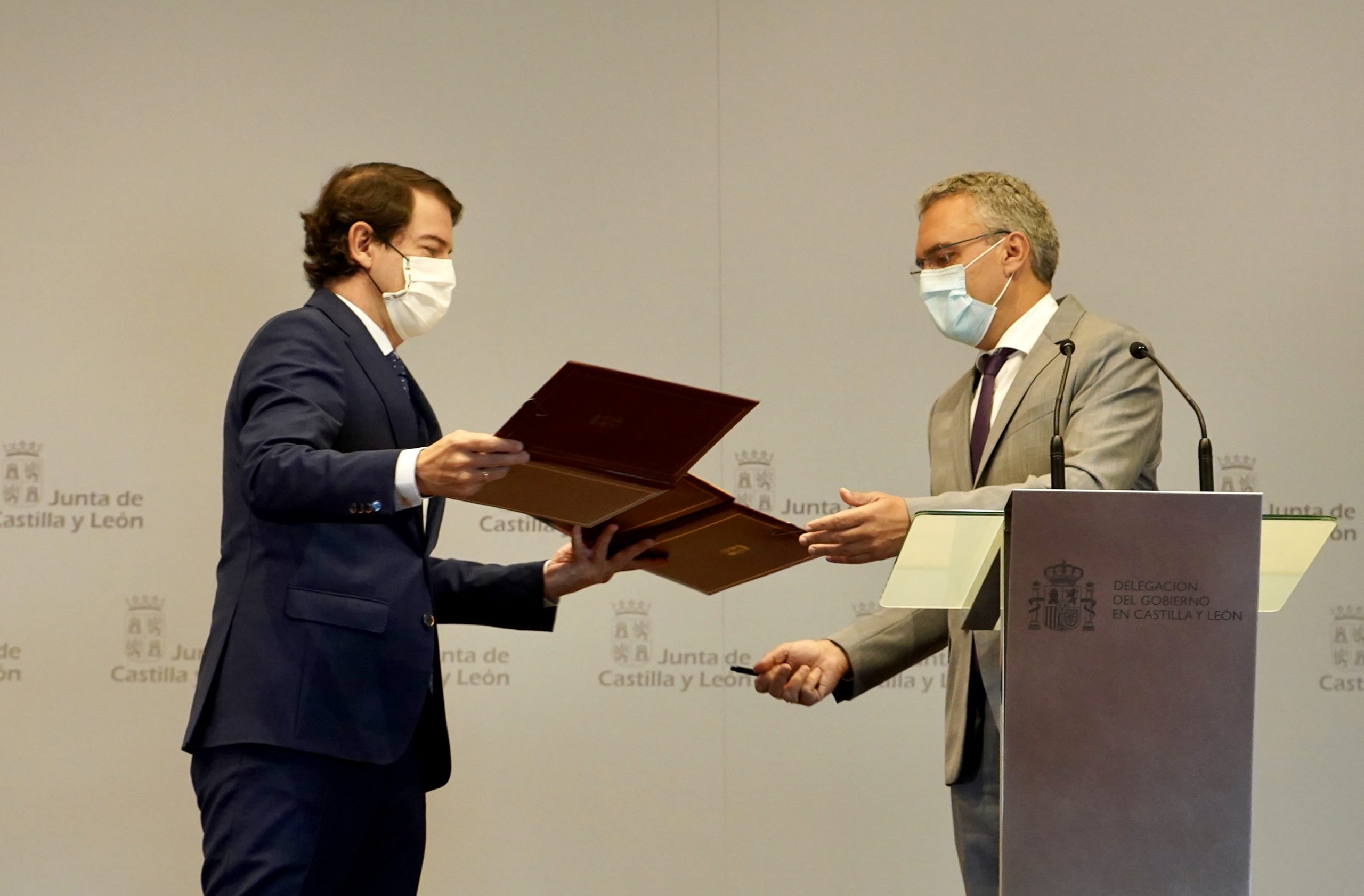 Junta y Gobierno central se coordinarán en la vigilancia de las cuarentenas