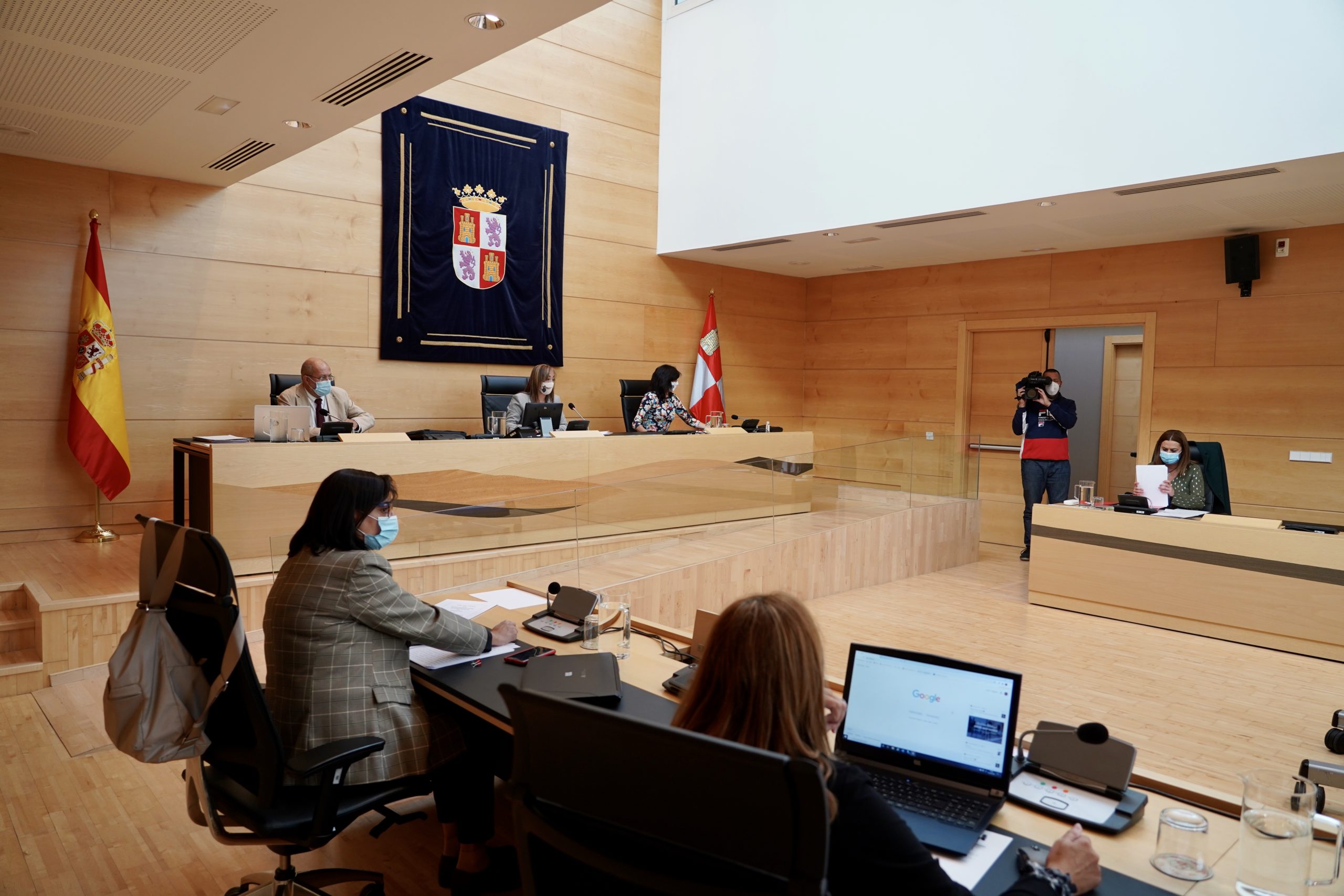 Igea insiste en que ocho de cada diez medidas del pacto por la recuperación están en marcha