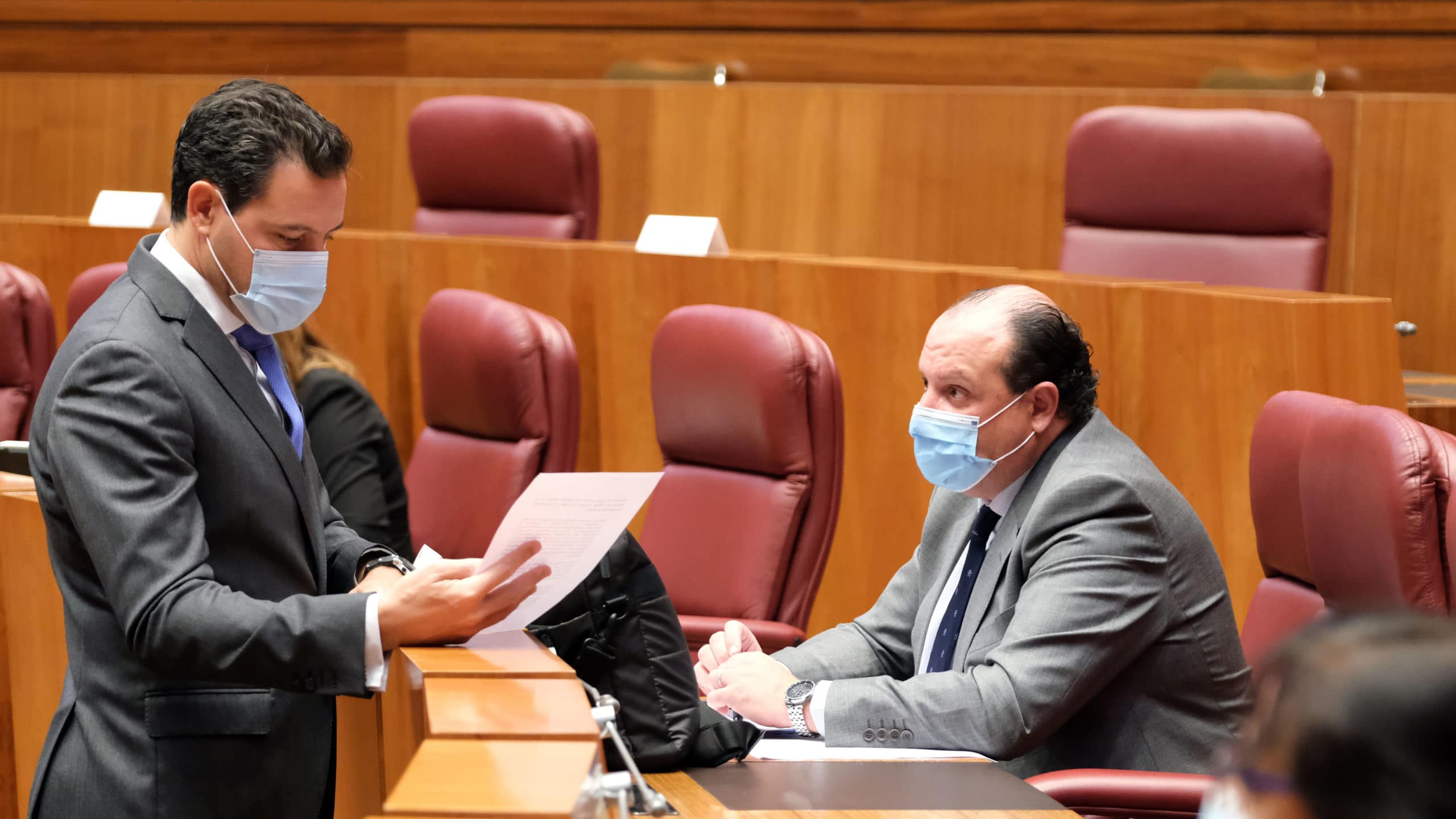 Las Cortes aprueban una propuesta del PSOE sobre la participación social en el plan de recuperación