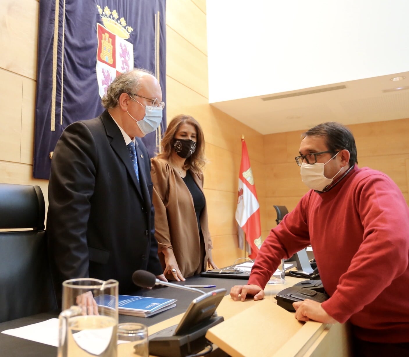 Cabero propone un plan de Comunidad que sea estratégico y genere confianza