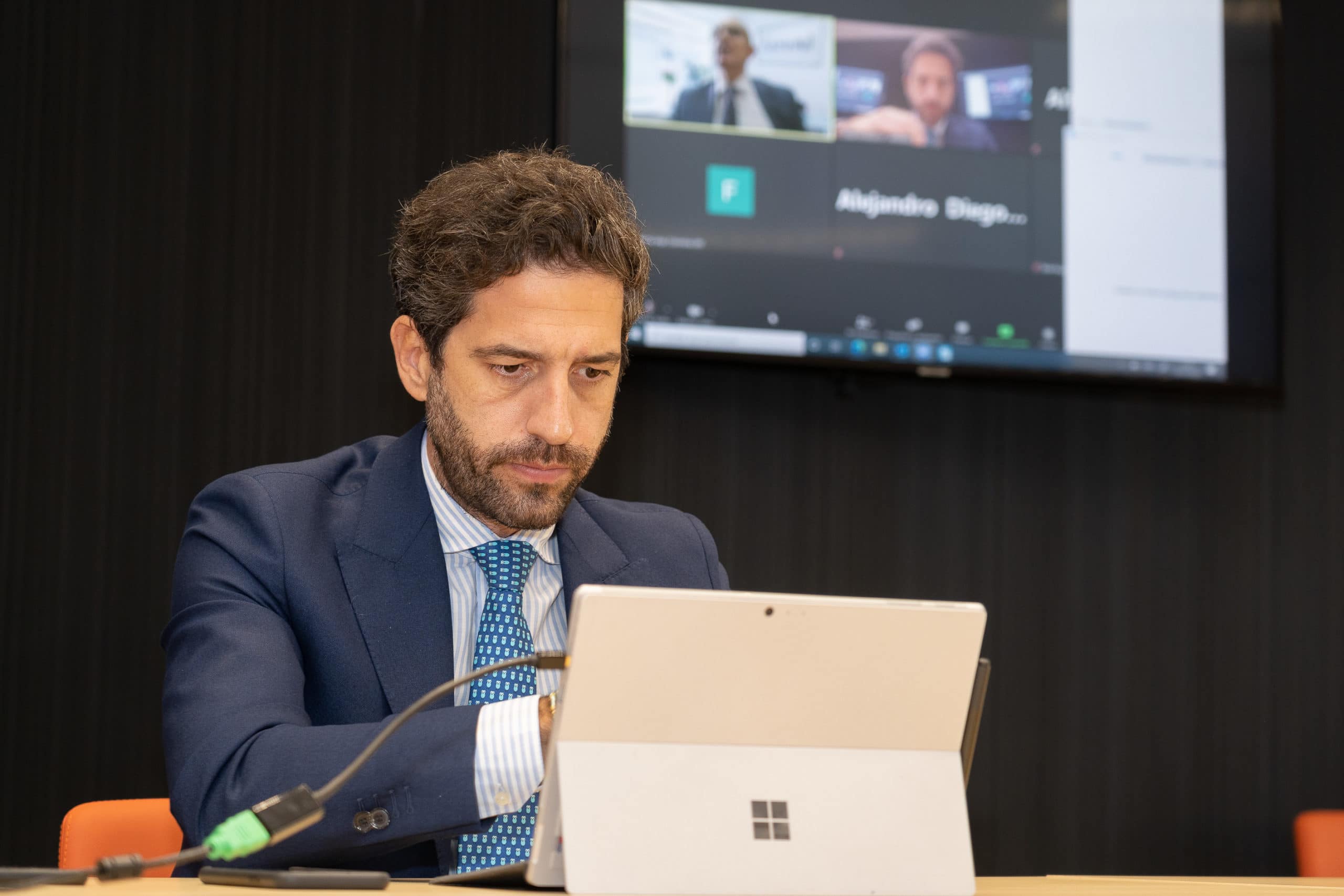 El presidente de Iberaval reclama una «ola de compromiso» con las pymes para superar la crisis