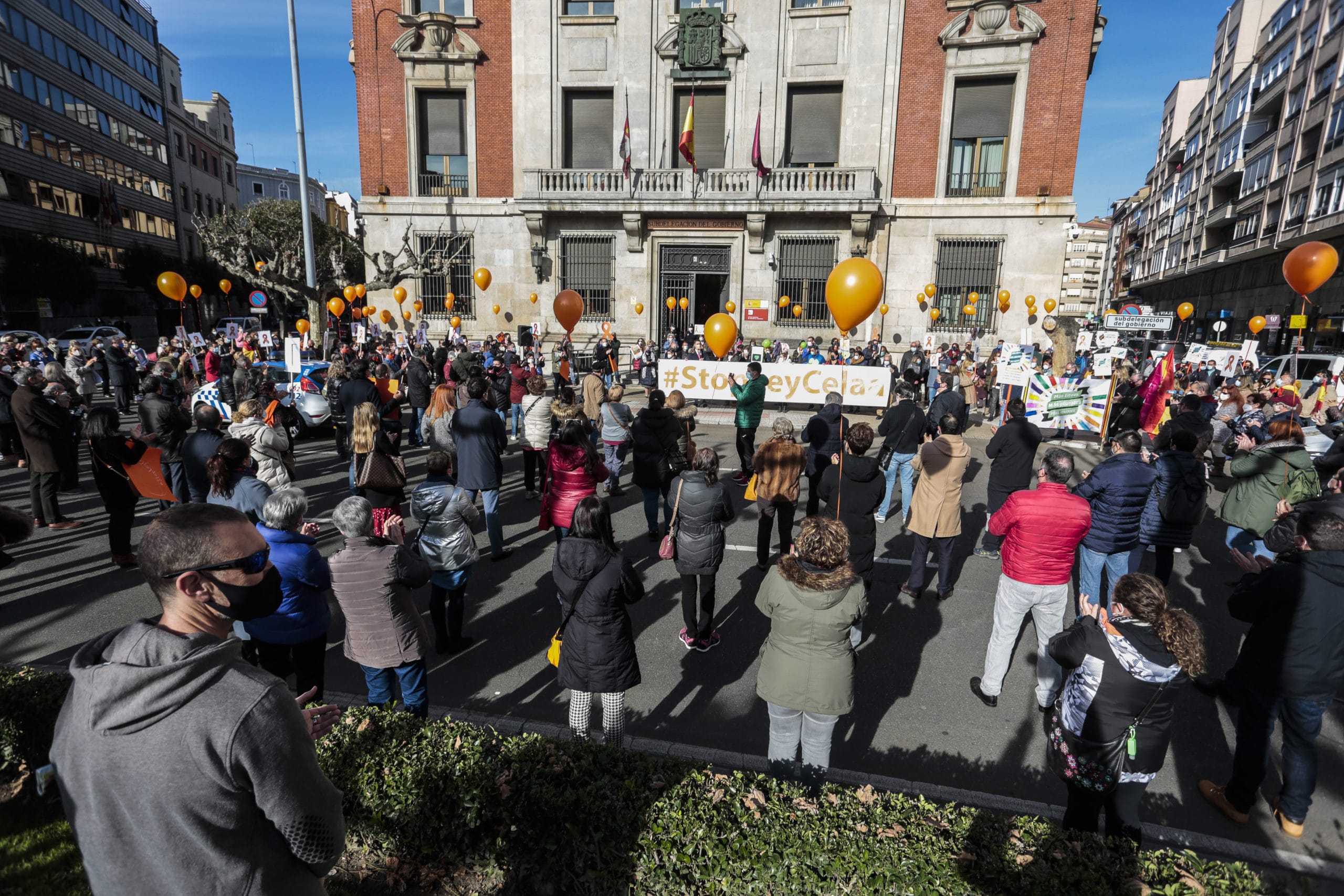 León pone los primeros suspensos a la ley Celáa