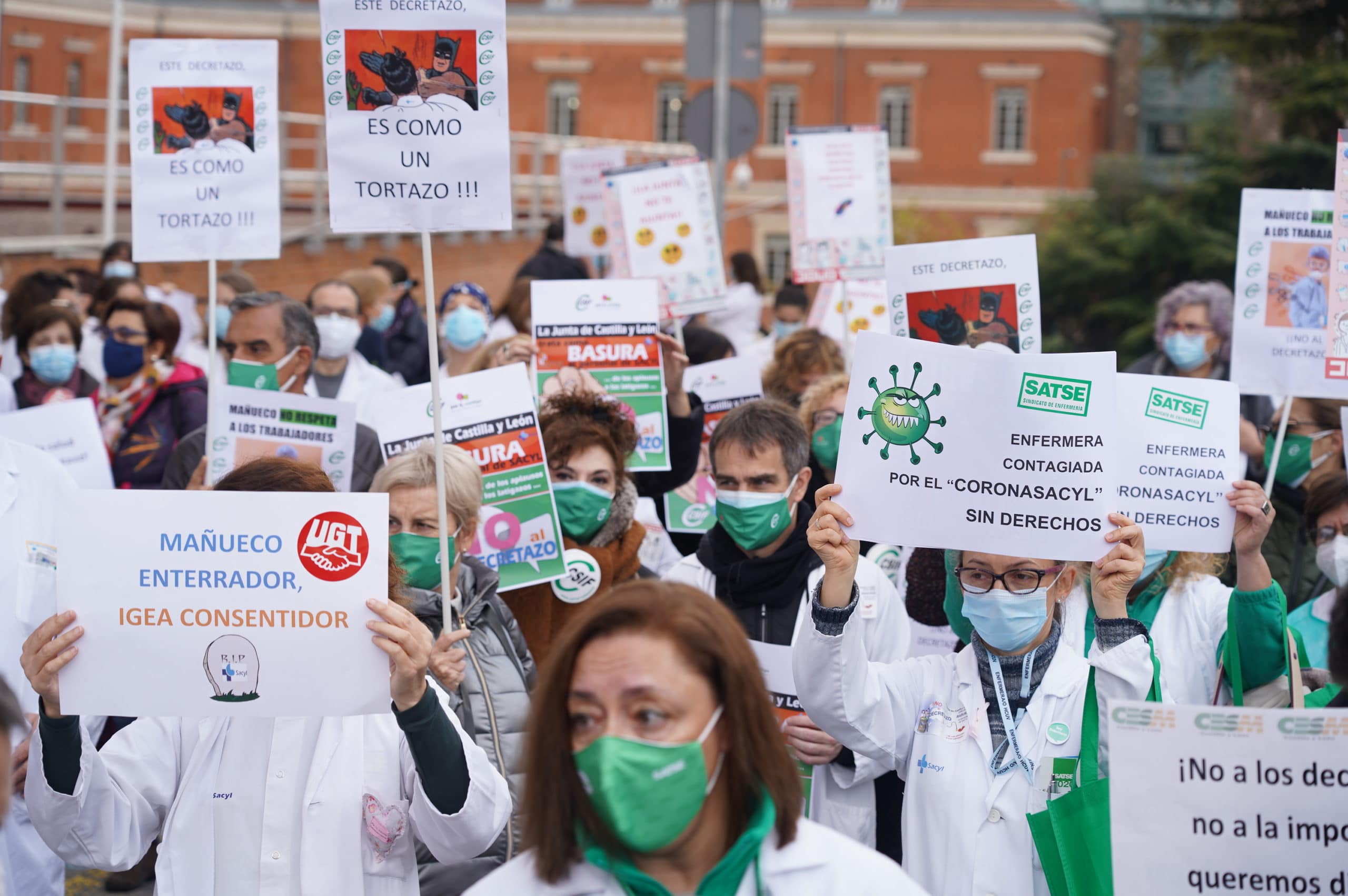 Los sindicatos de Sanidad mantendrán las movilizaciones hasta que les reciba el presidente