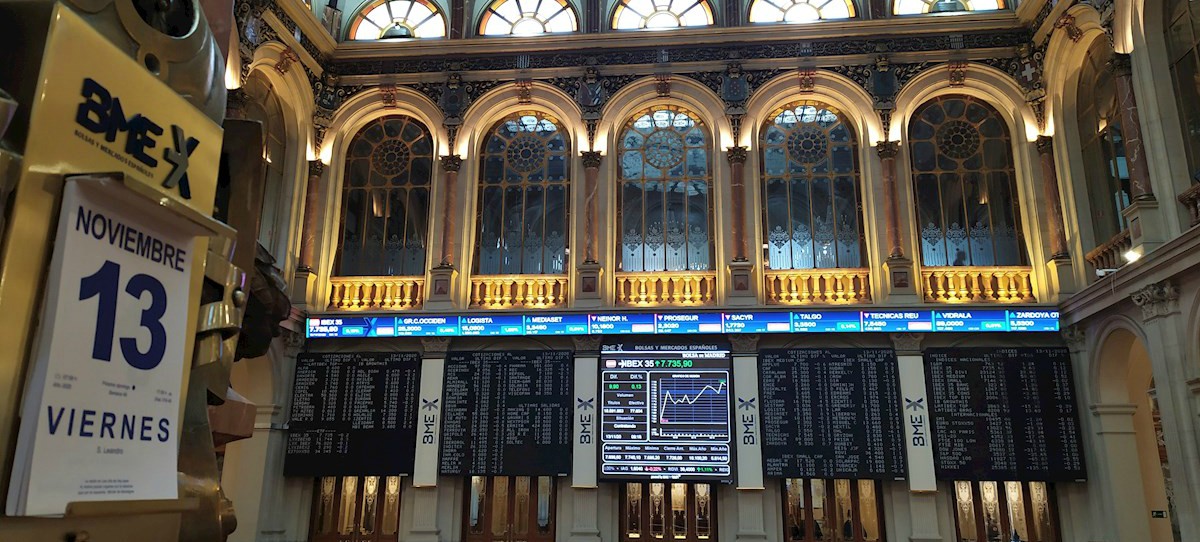 El IBEX 35 sale vacunado de su mejor semana desde 1998