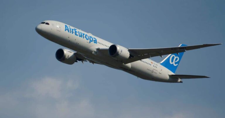 Iberia pacta nuevas condiciones para la compra de Air Europa por 500 millones
