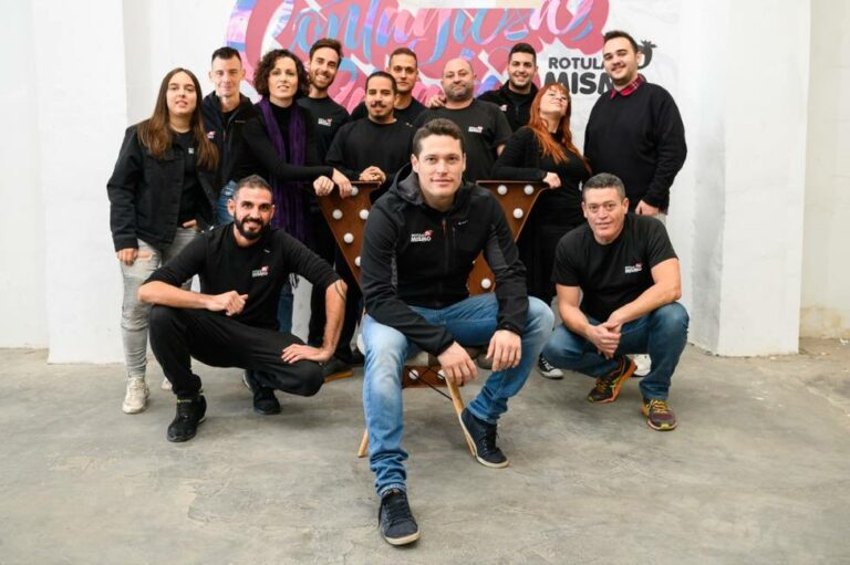 Equipo Rotula Tu Mismo