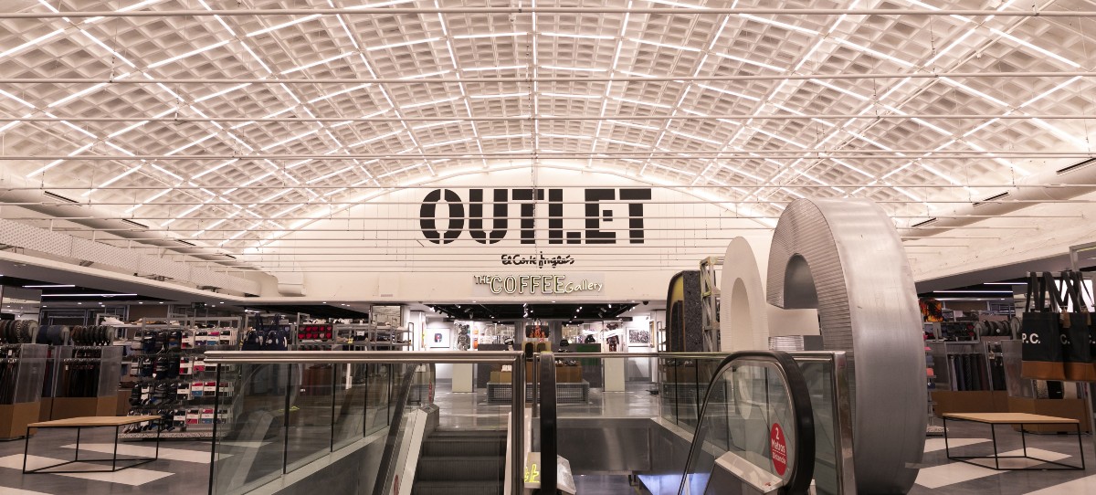 El Corte Inglés transforma su centro de Arapiles en un Outlet con más de 150 marcas de moda