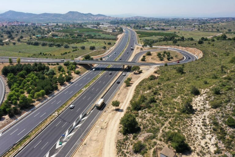 SACYR TERMINA LAS OBRAS DE AMPLIACIÓN DE LA AUTOVÍA DEL TURIA (CV-35)