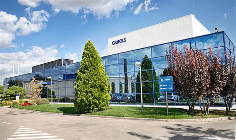 Grifols vende el 20% de Shanghai Raas a Haier por 1.600 millones