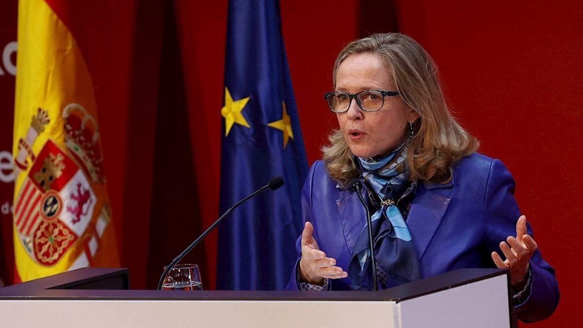 La vicepresidenta económica, Nadia Calviño, una defraudadora fiscal, según Casado