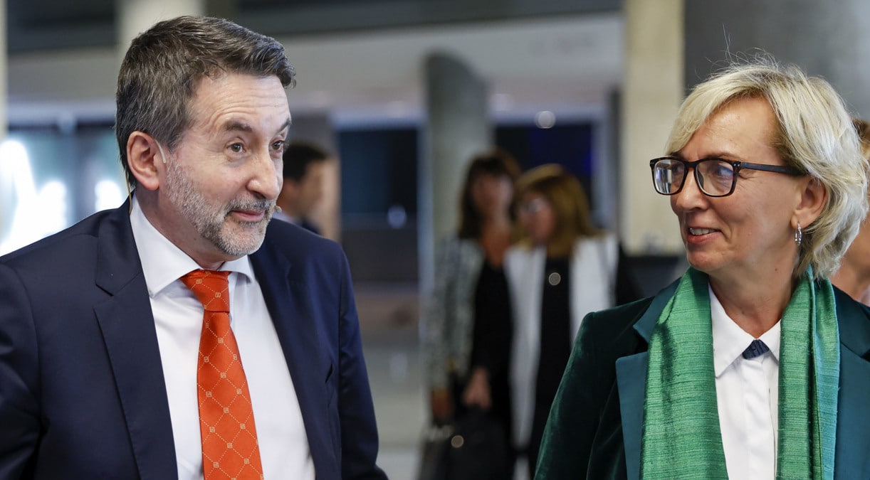 Repsol pide no ‘fiarlo’ todo a la electrificación para no perjudicar a consumidores y empresas