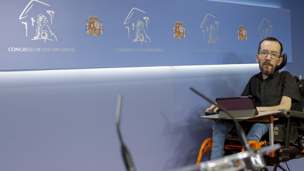 Podemos pide a Escrivá subir la cuota de autónomos hasta 1.267 euros, casi el triple que el máximo actual