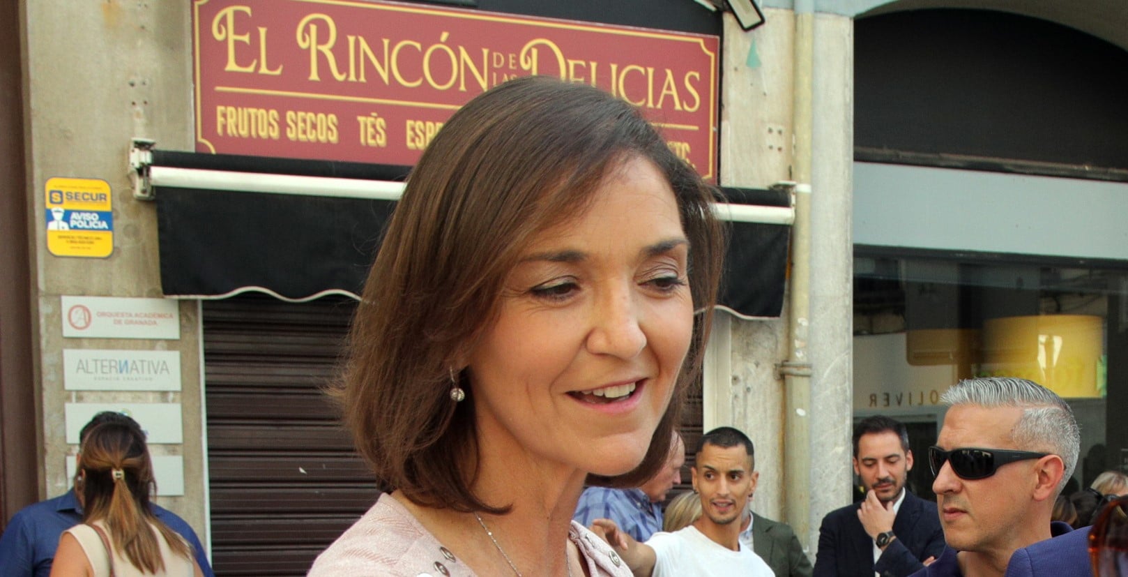 La CEOE critica el mal trato del Gobierno al turismo, un sector que ‘ha sacado las castañas del fuego a este país’
