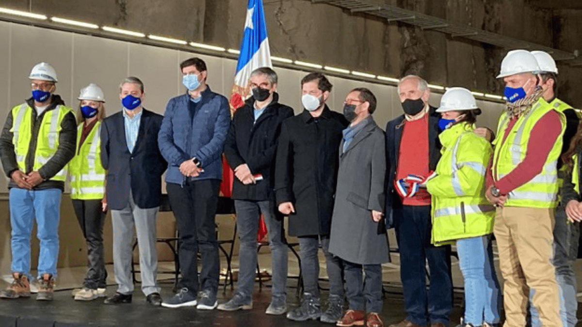 Entra en operación la nueva autopista Américo Vespucio Oriente I en Chile
