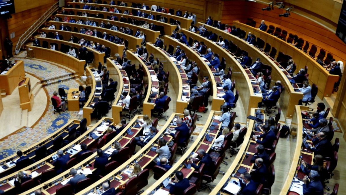 El PSOE enmienda la maternidad en los ERTE en la Ley del Mercado de Valores