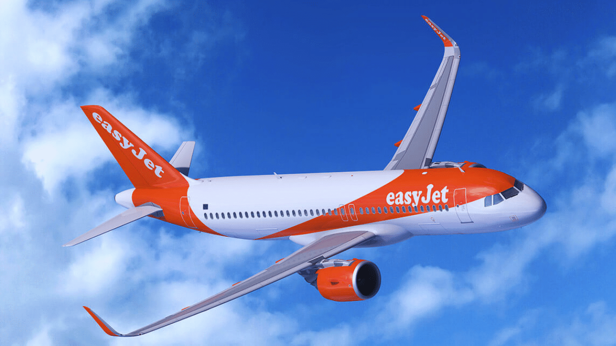EasyJet repatria a turistas británicos afectados por incendios en Rodas