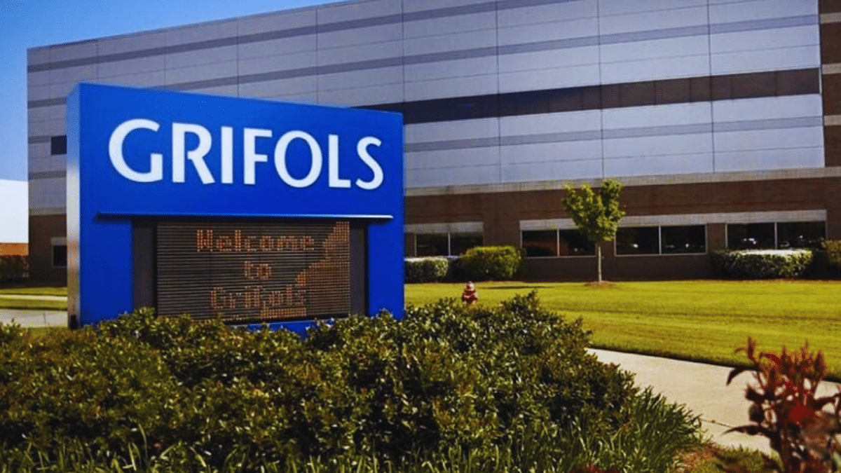 Grifols: Crecimiento de ingresos y desafíos en el primer semestre de 2023