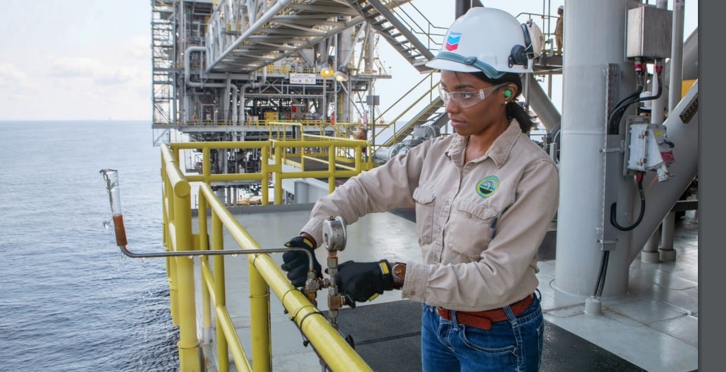 Una huelga en Australia pone en jaque el flujo mundial de gas natural licuado